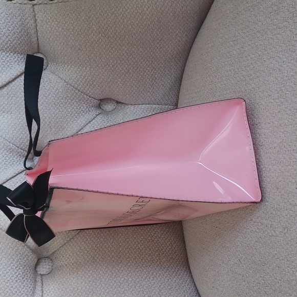 Victoria's Secret Reusable Collector's  Keepsake Thick Vinyl Gift Bag - Picture 3 of 11